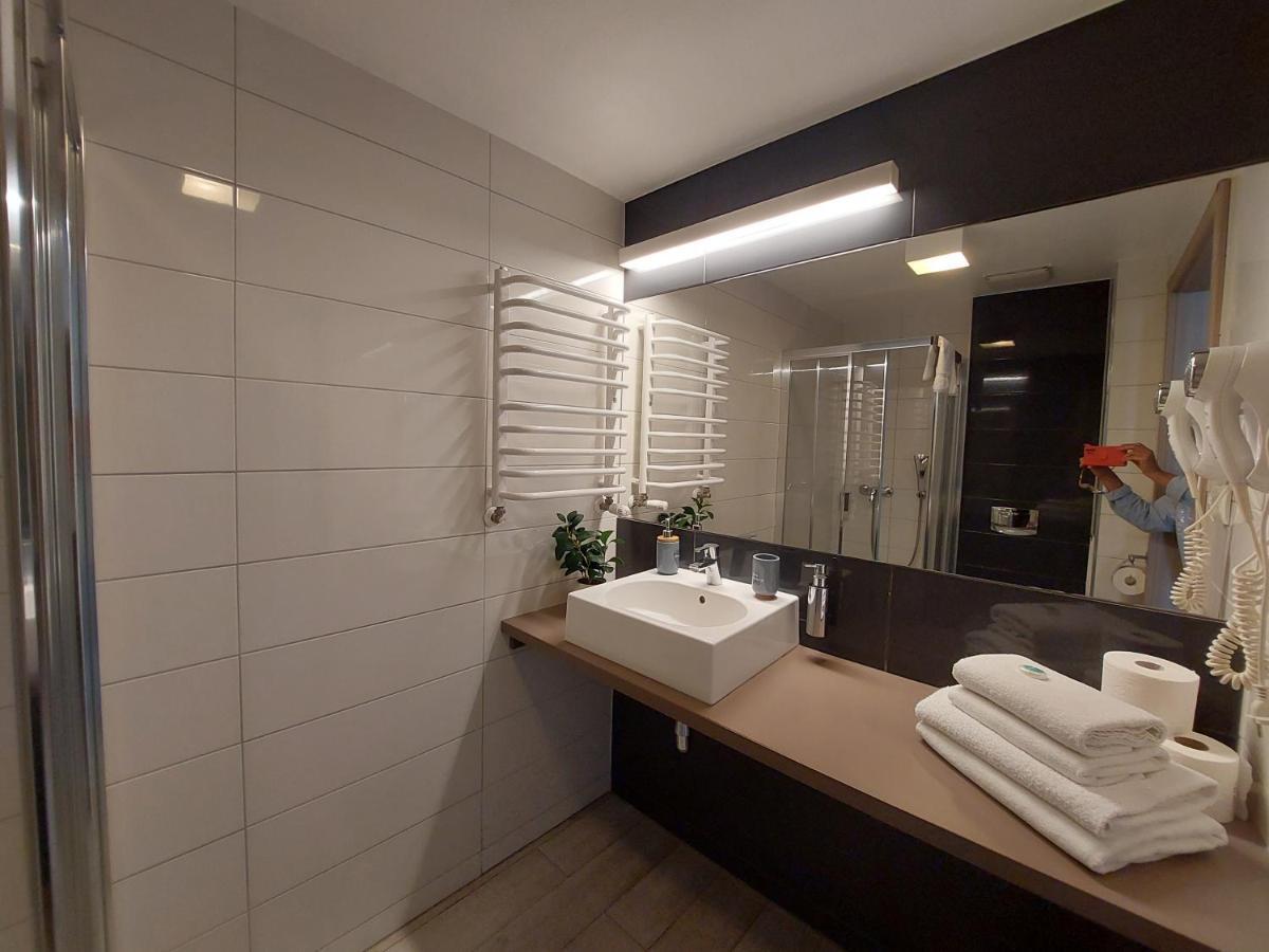 Apartament Sienna Czarna Gora Ischgl 18 Exterior foto